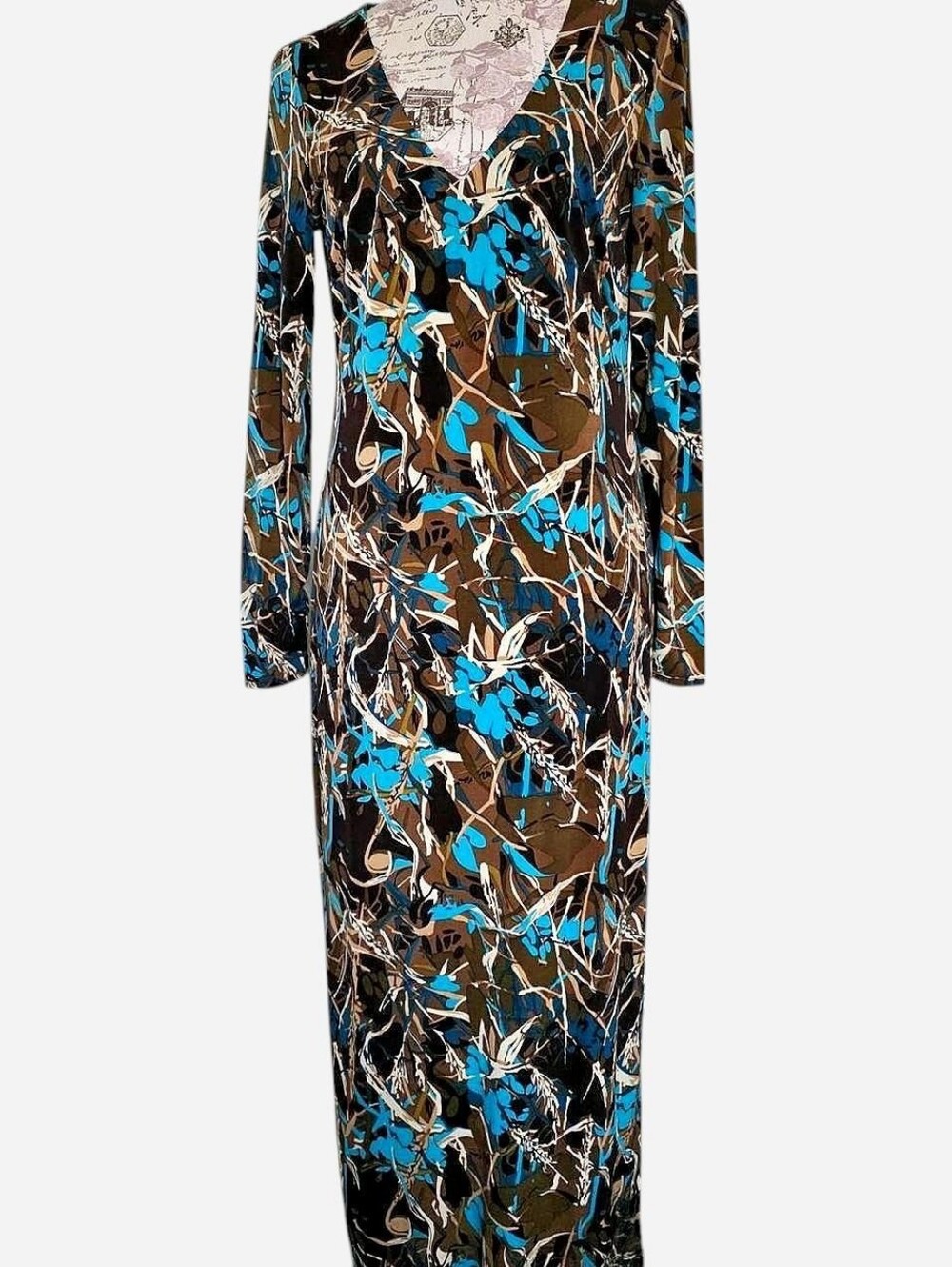 Beautiful, Sexy Maxi Dress w/Slit